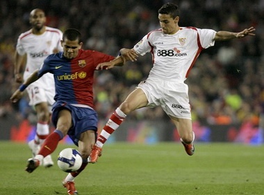 Barcelona &ndash; Sevilla: Cuoc chien de vuong hinh anh