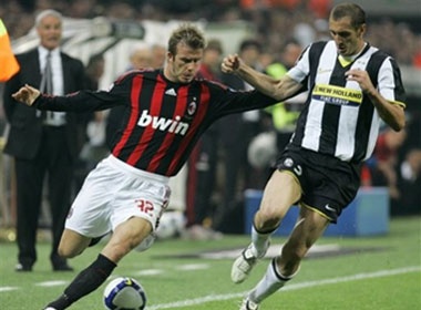 Juventus vs AC Milan: Khi cuoc gap khong con la thuong dinh hinh anh