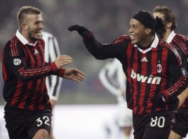 Milan 'vui dap' Juve tai Turin hinh anh