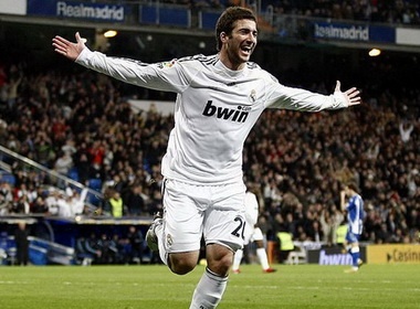 ‘Ba dam gia’ khao khat ‘tay sung tre’ hinh anh