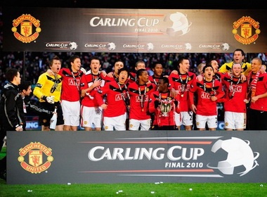 Rooney va Owen ‘no sung’, MU doat danh hieu dau tay hinh anh
