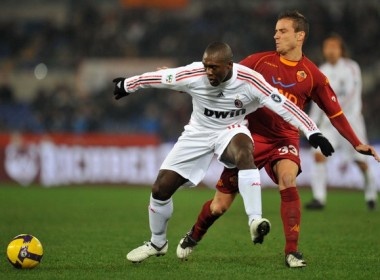 AS Roma - AC Milan: Niem vui khong tron ven hinh anh