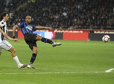Maicon va sieu pham 'de doi' vao luoi Juve hinh anh