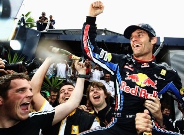 Red Bull thong tri duong dua Catalan hinh anh