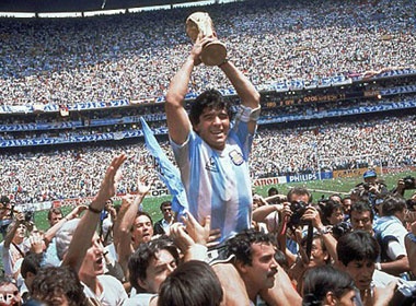 Mexico 1986: Vang danh ‘quai kiet’ Maradona hinh anh