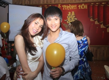 Thuy Tien se sang Bo Dao Nha cham soc Cong Vinh hinh anh