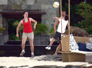 Gia dinh Roy Keane 'xa lang' ngay he hinh anh