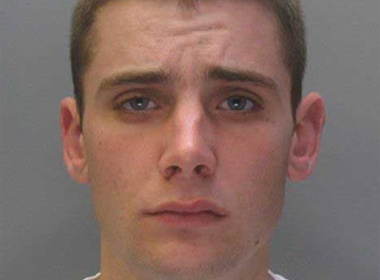 Ke trom nha Gerrard linh an 7 nam tu hinh anh