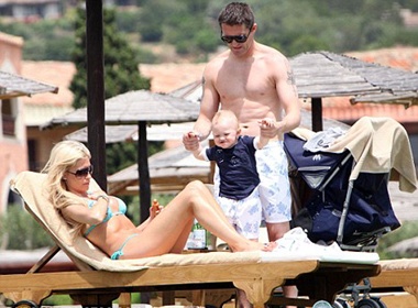 Ngay he soi dong cua gia dinh Robbie Keane hinh anh