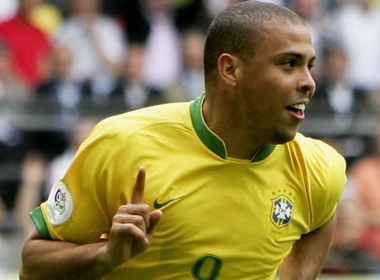'Ro beo' du doan chung ket Brazil - Argentina hinh anh