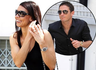 Lampard bi mat dinh uoc voi nguoi dep? hinh anh