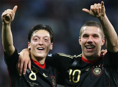 Khi dai bang tung canh hinh anh