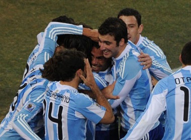 Voi Argentina, tat ca chua bao gio ket thuc! hinh anh