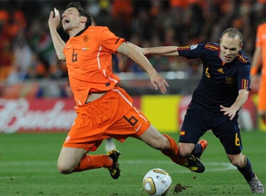 Trong tai da thien vi Tay Ban Nha hinh anh