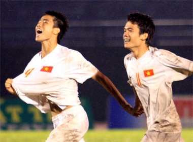 U19 Viet Nam san sang doi dau voi 'hang khung' hinh anh
