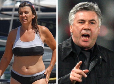 HLV Ancelotti bo vo di theo bo tre hinh anh