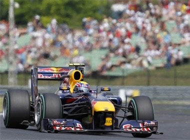 Webber va Red Bull dai thang tai Hungary GP 2010 hinh anh