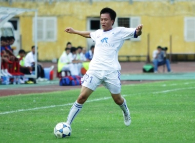 Dung 'con' - Diem sang tuong lai cua V-League hinh anh