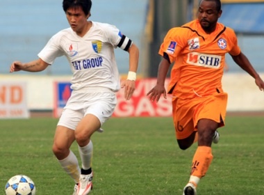 HN T&T dang quang, con ai nho den Cong Vinh? hinh anh