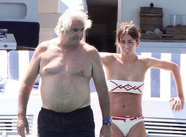 Ky nghi xa hoa cua vo chong 'ong trum' F1 hinh anh