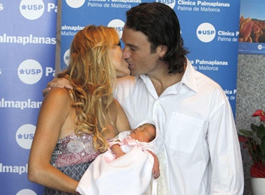 Ngam cong chua nho cua Carlos Moya hinh anh