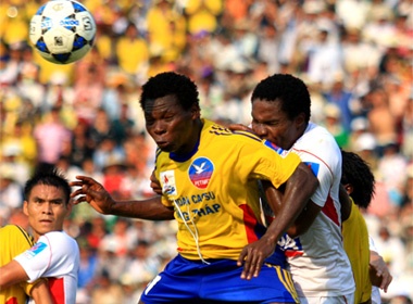 Doc gia bau CS Dong Thap la doi hay nhat V-League hinh anh