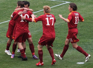 AS Roma - Cesena: 'Ca ngua' gap van xui hinh anh