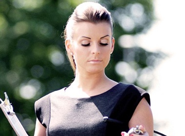 Ba xa Rooney ‘boi' trong tien hinh anh