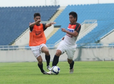 DTVN gap kho truoc Cup 1000 nam Thang Long hinh anh