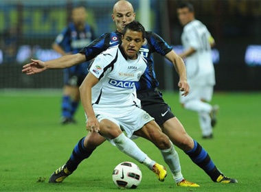 Udinese - Juventus: Ngua van nho da ngua van lon? hinh anh