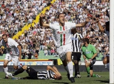 Juve va Inter deu vuot kho thanh cong tren san khach hinh anh