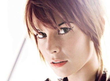 Ngam mot Coleen Rooney khac la hinh anh