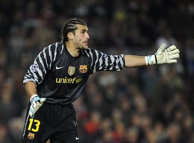 Gia tieng coi trong tai, thu mon Barca bi phat hinh anh