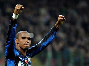 Juventus bi cam chan, Inter thoat thua tren san nha hinh anh