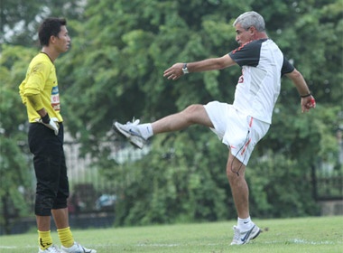 'Bao chan thuong' hoanh hanh DTQG va DT Olympic hinh anh