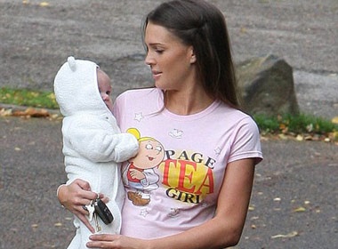 Cuu hoa hau Anh hoan cuoi van tuoi cuoi hinh anh