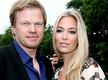 Oliver Kahn vui mung cho don con dau long hinh anh