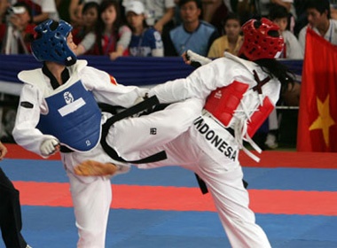 Cho doi vang o Taekwondo nu hinh anh