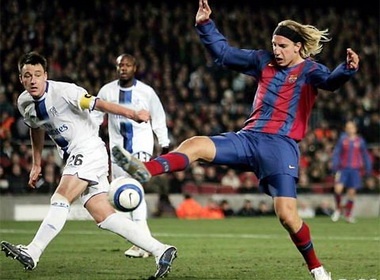 ‘Nguoi cu Barca’ ghi ban thang hoan hao hinh anh