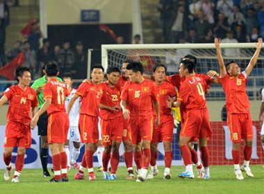 Tuyen Viet Nam 'am' 7 ty dong neu vo dich AFF hinh anh