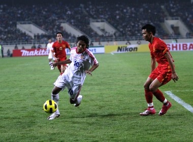 Viet Cuong khong the ra san trong tran dau voi Philippines hinh anh