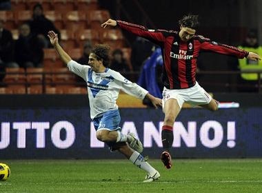 Milan tiep tuc bay cao tren doi canh cua Ibra hinh anh
