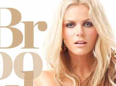 Sieu mau cua Andy Roddick khoe chan dai hinh anh