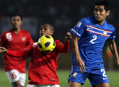 Thai Lan chia tay AFF Cup sau man nguoc dong cua Indonesia hinh anh