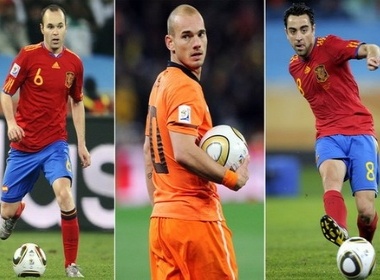 Xavi buc xuc vi that bai cua Sneijder hinh anh