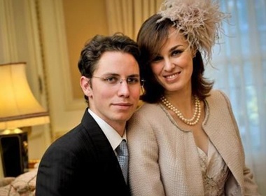 Martina Hingis bat ngo lam dam cuoi hinh anh