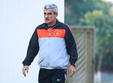 HLV Calisto tin Viet Nam se vao chung ket AFF Cup hinh anh