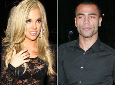 Nguoi dep Playboy lam A.Cole 'say nang' hinh anh