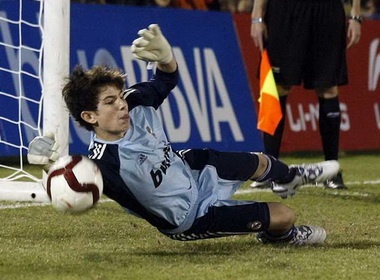 ‘Cau hai’ nha Zidane tro tai lam thu mon hinh anh