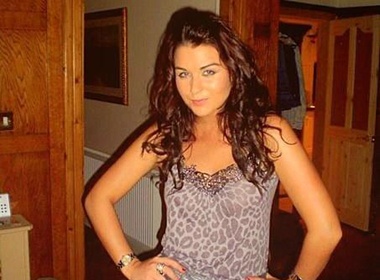 Gai goi cua Rooney 'dot tien' sam sua hinh anh